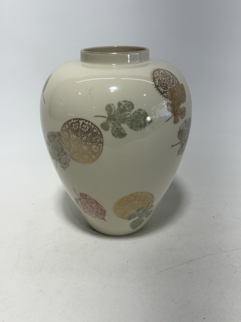 Vintage Lenox Nature's Impressions Burnished Leaves 9.5" Vase - Ivory & 24k Gold